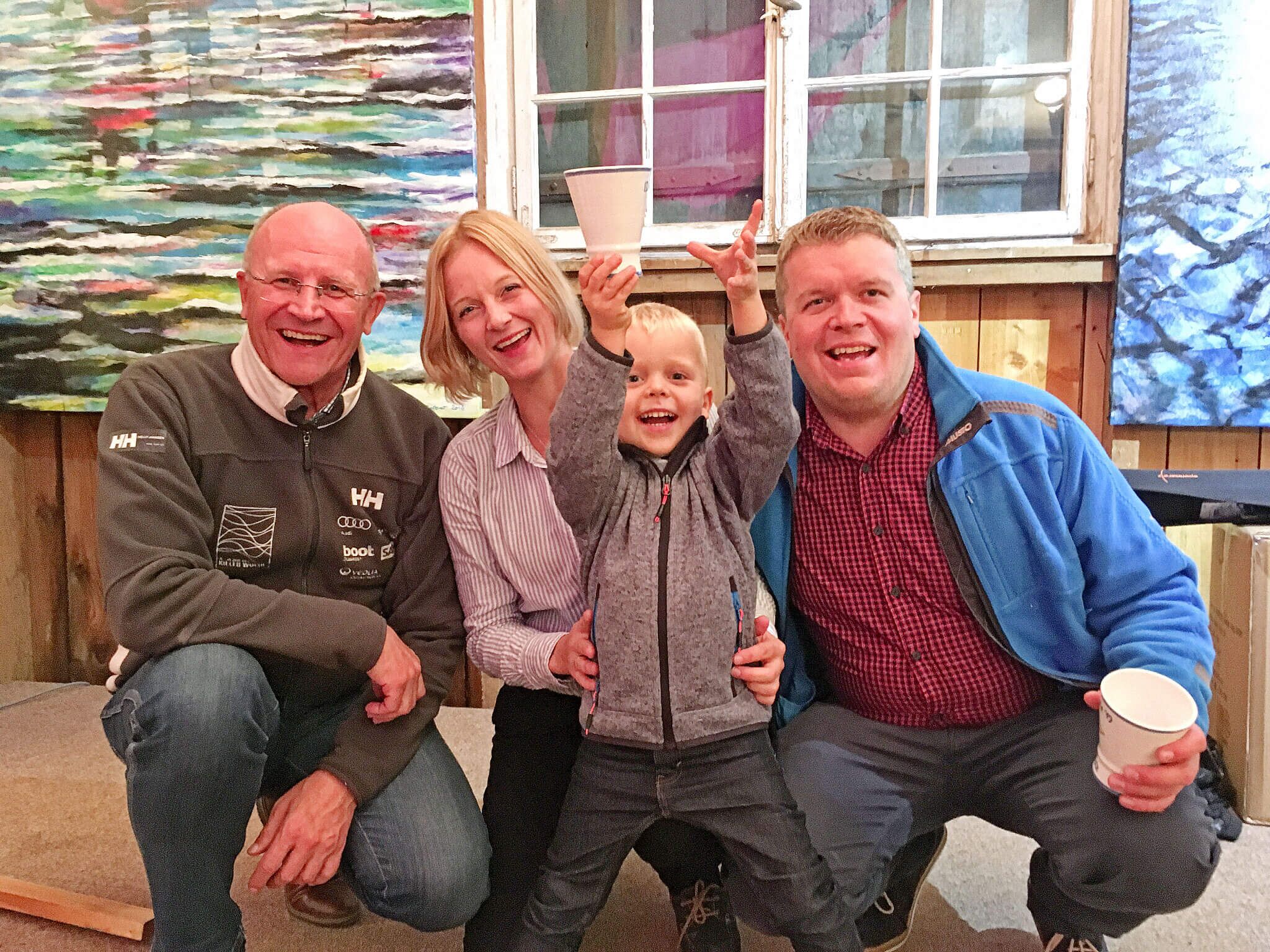 H-Boot GER 1393 : Christoph Zander mit Isabel, Flynn (4) und Marcel Barie.