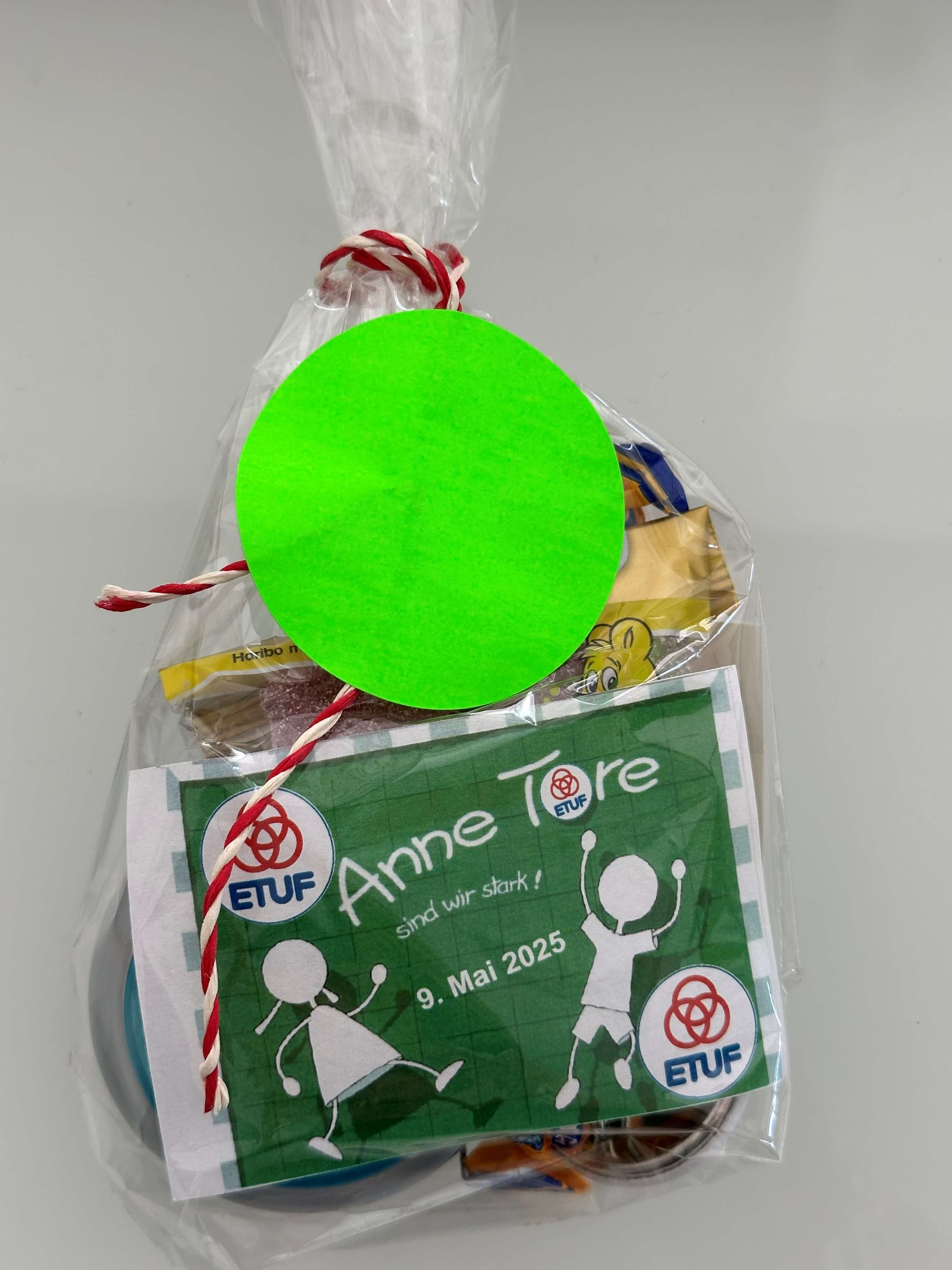 Giveaway-Tüchen für den Anne Tore Workshop im ETUF.