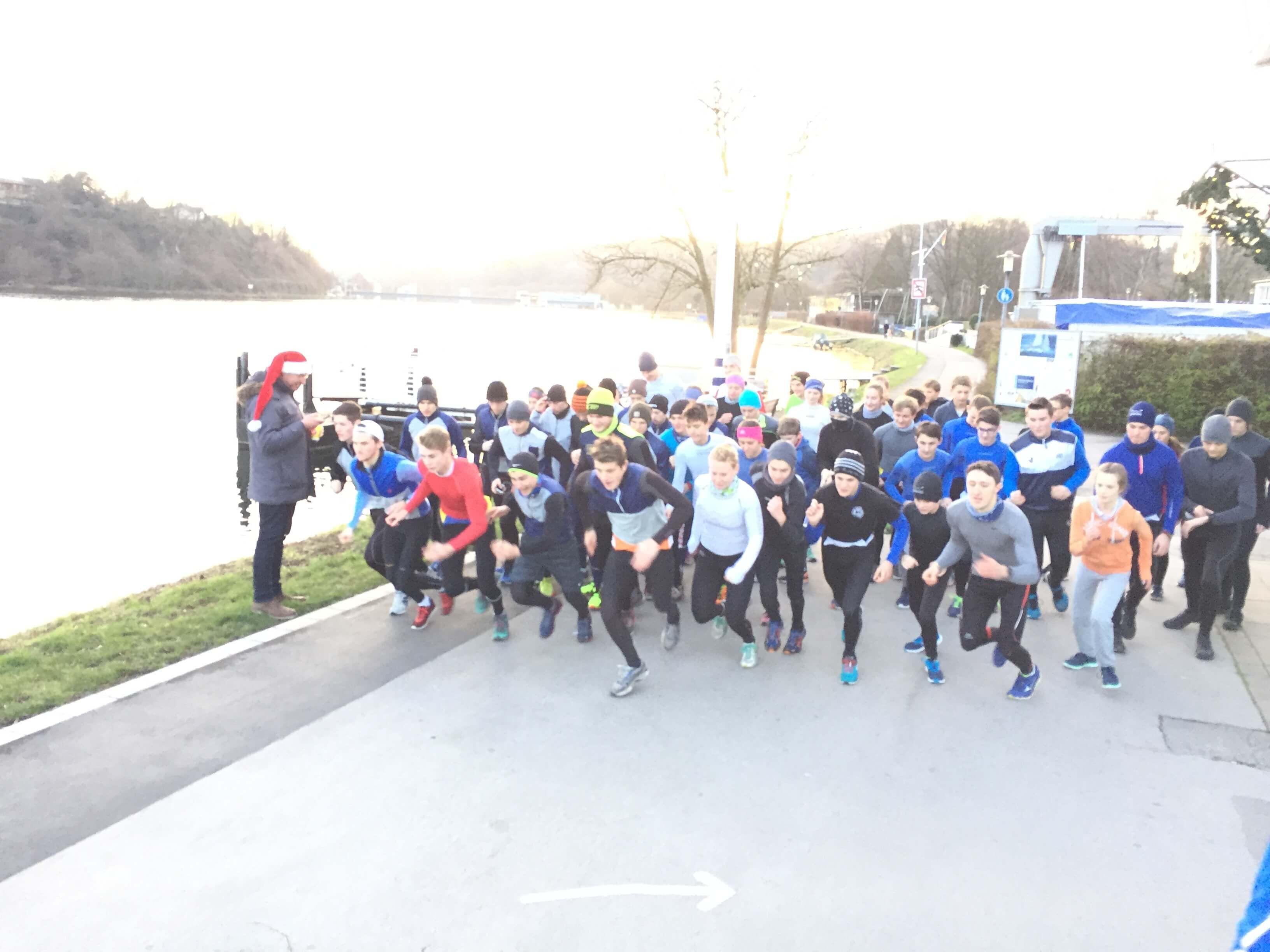 Start zum Weihnachtslauf.