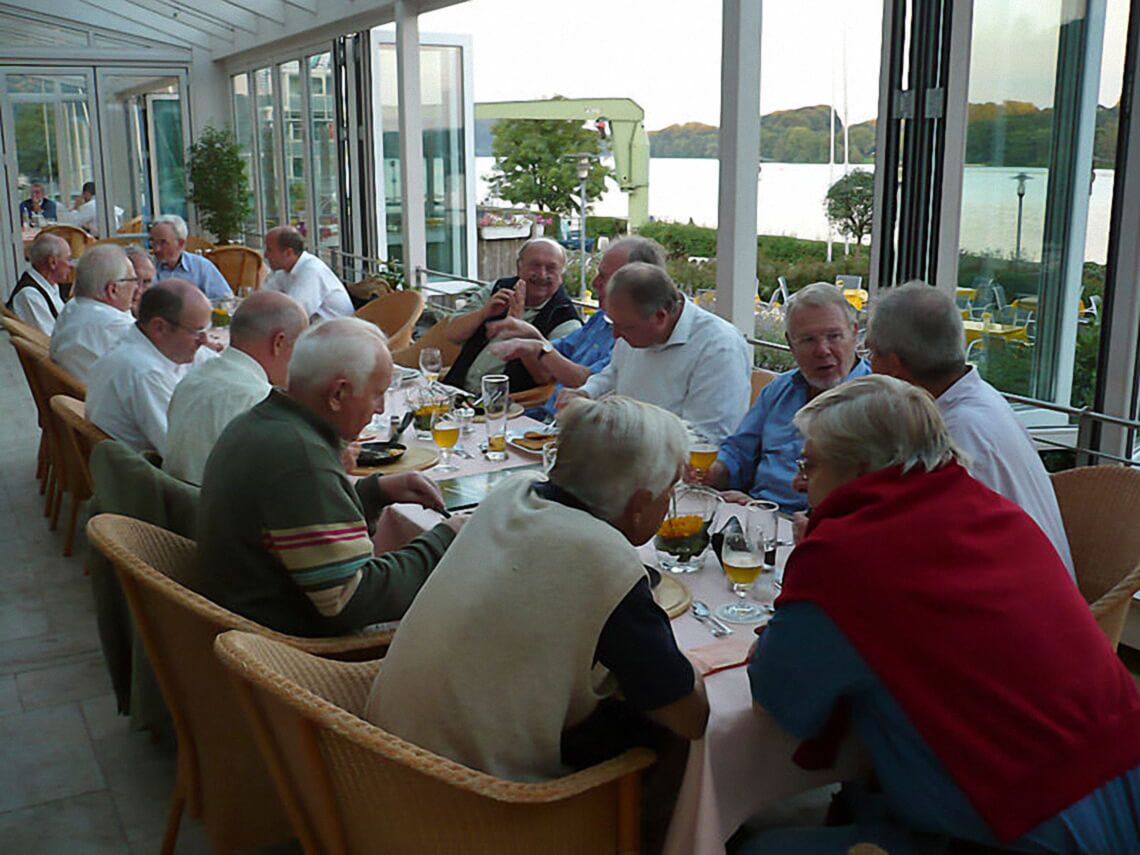 Die ETUF Turnen Herren treffen sich regelmäßig in der ETUF Gastronomie.